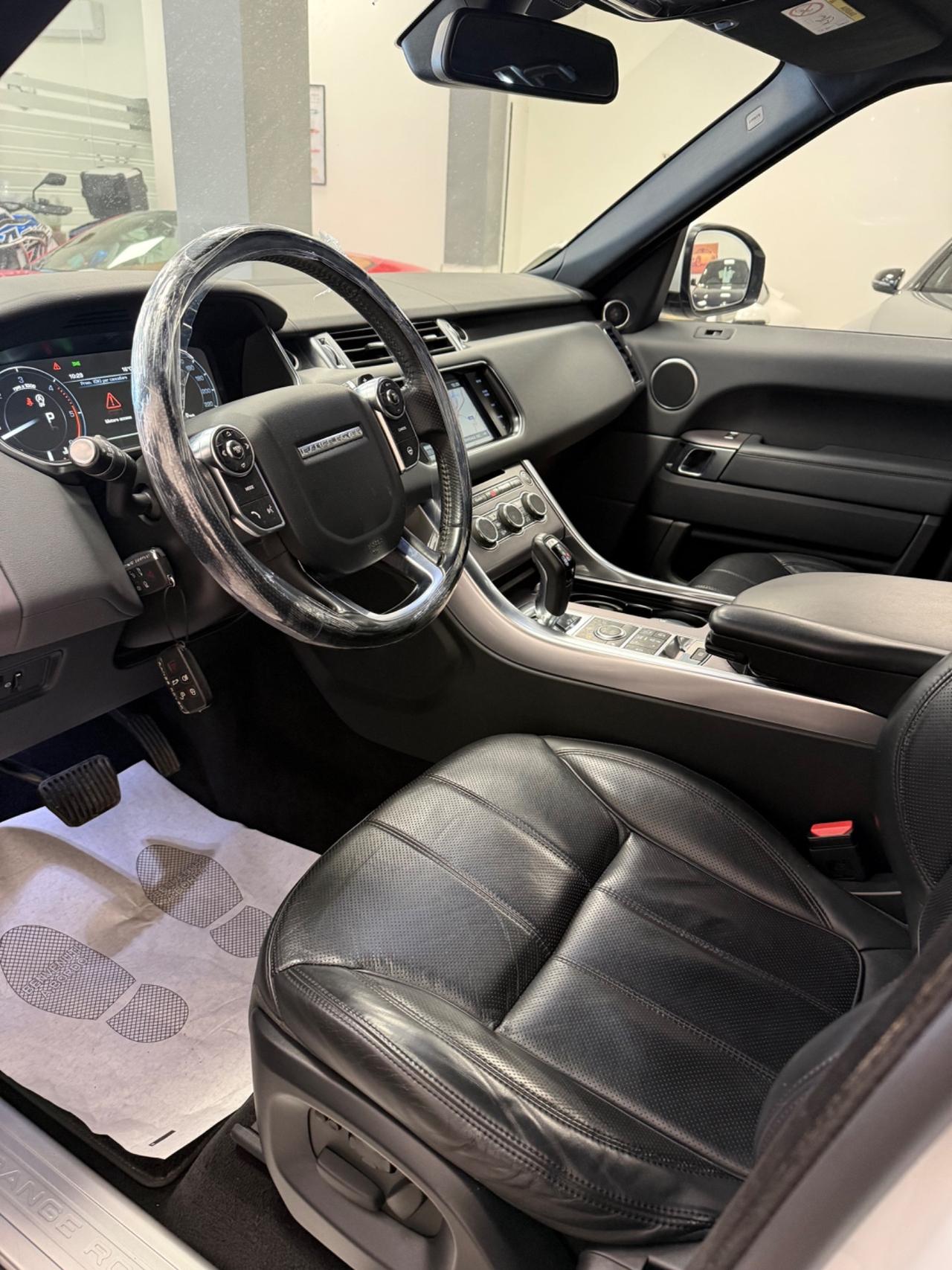 Land Rover Range Sport 3.0 TDV6 HSE Dynamic