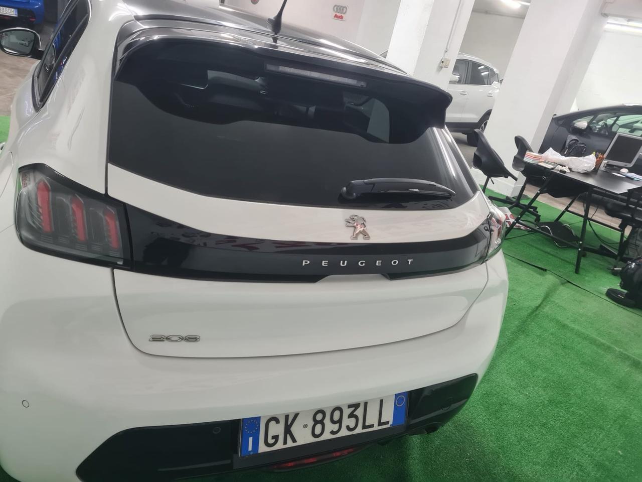 Peugeot 208 PureTech 130 Stop&Start EAT8 5 porte GT Pack