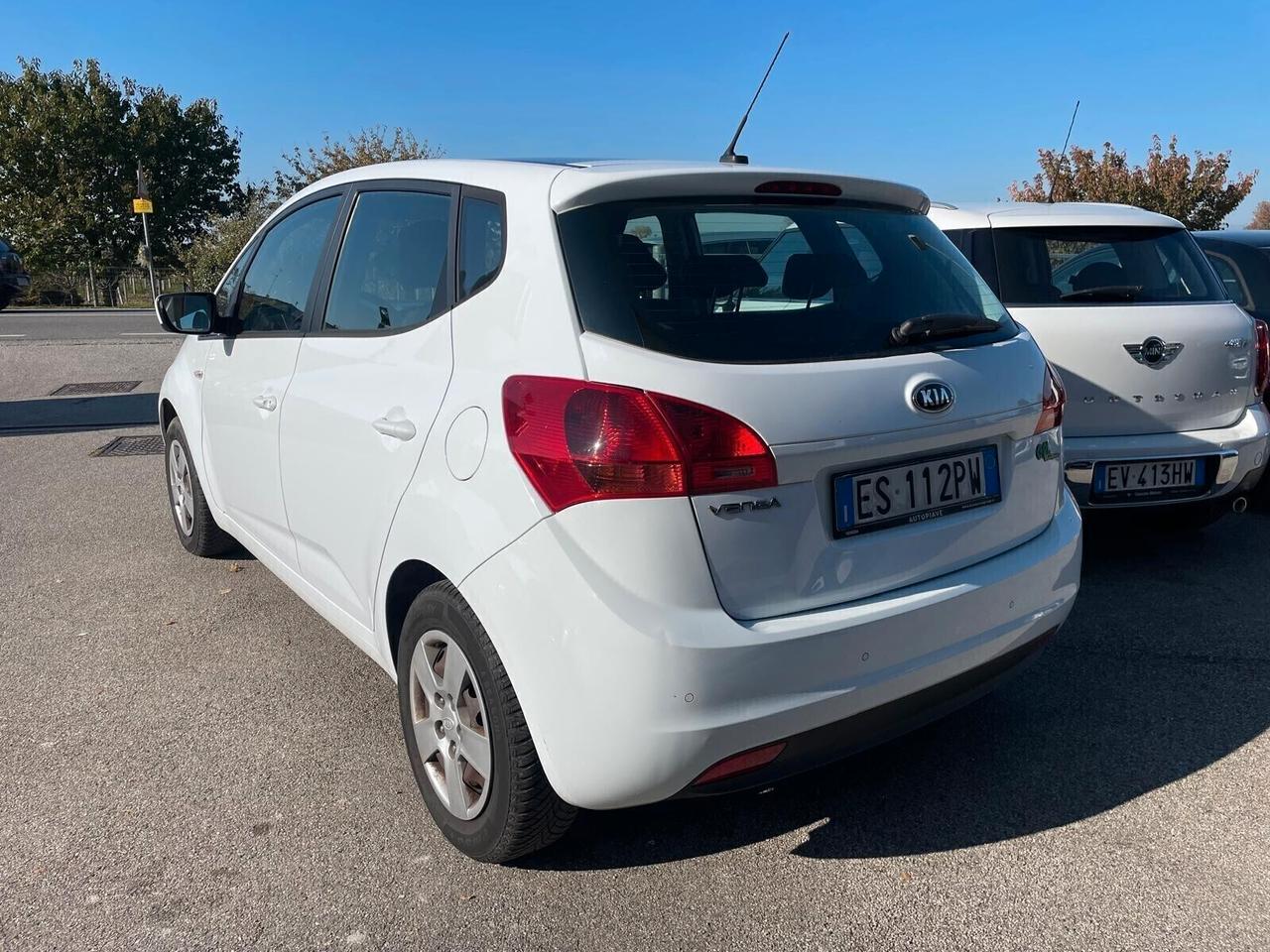 Kia Venga 1.4 GPL Cool