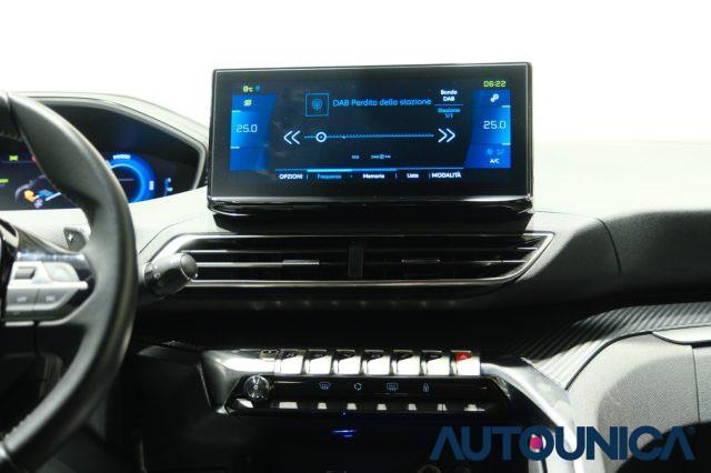 PEUGEOT 3008 HYBRID 180 E-EAT8 ALLURE PACK FULL LED