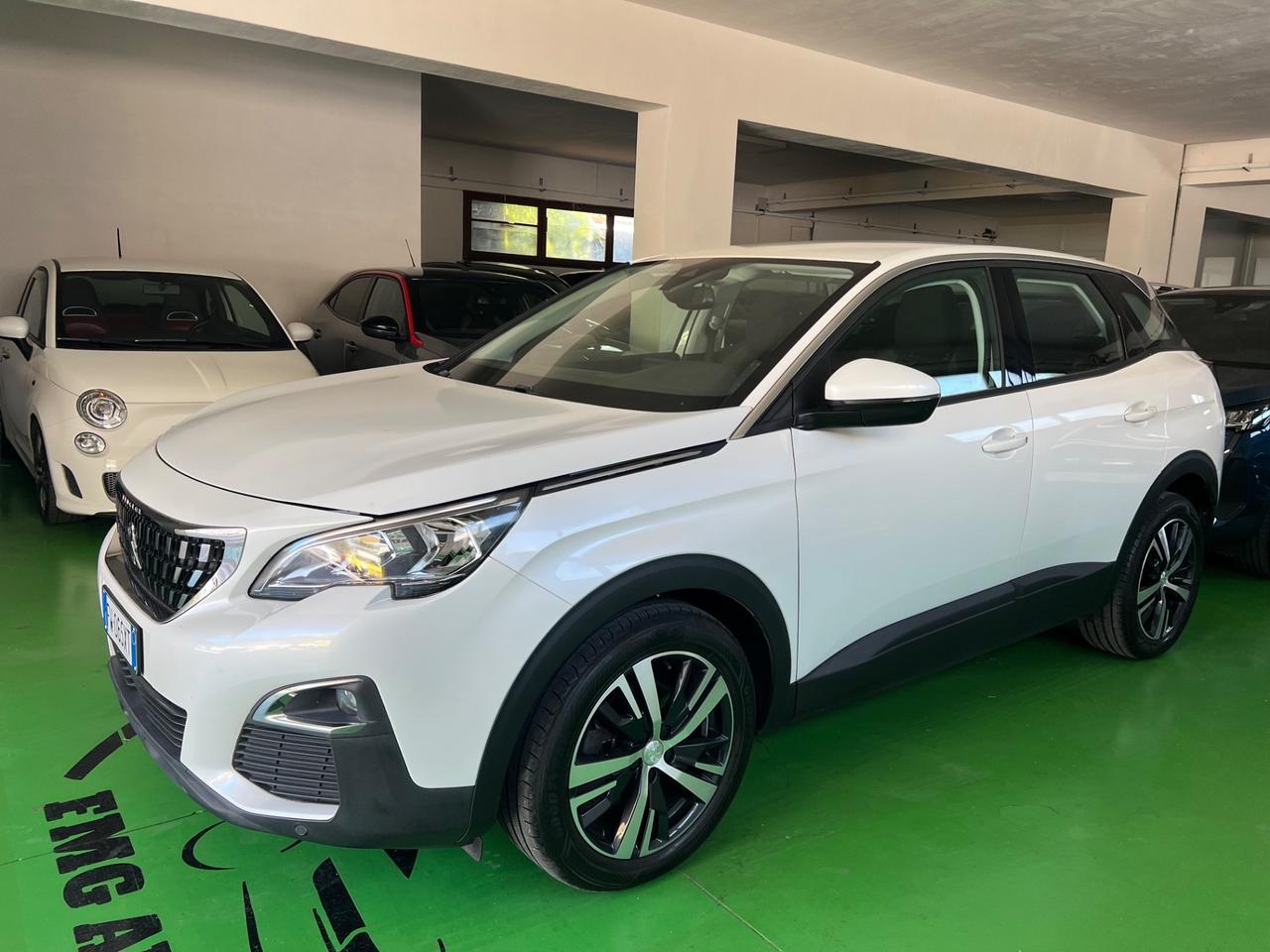 Peugeot 3008 BlueHDi 130 S&S EAT8 Business