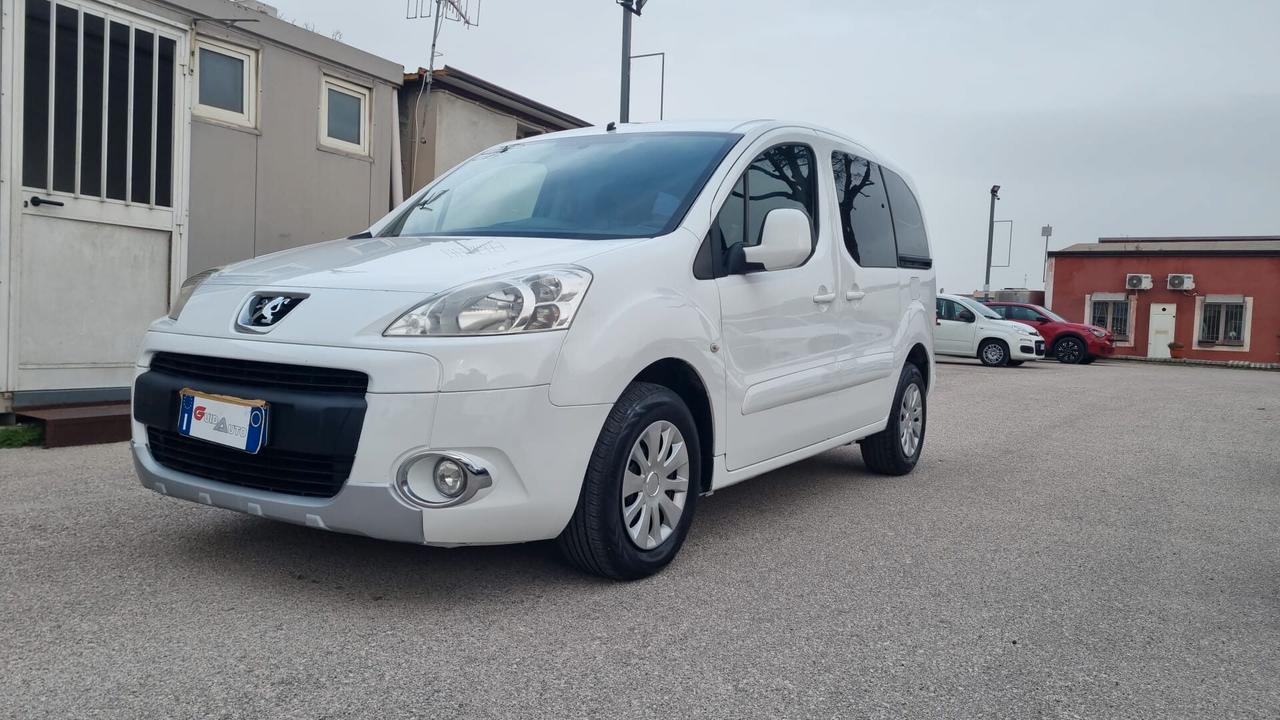 Peugeot Partner Tepee 1.6 HDi 92CV-68KW-IVA-DETRAIBILE