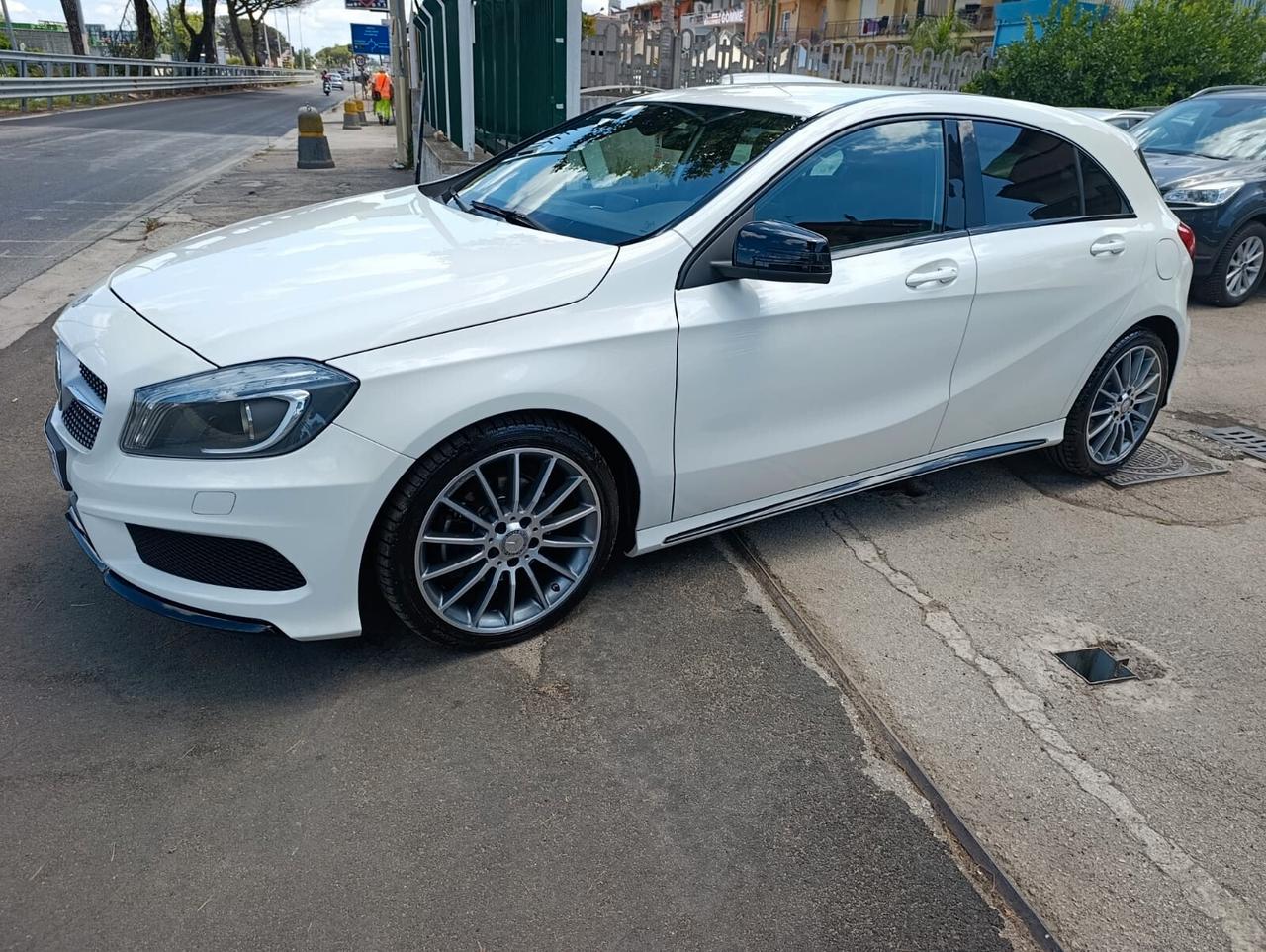 Mercedes A 180 CDI Premium 2015