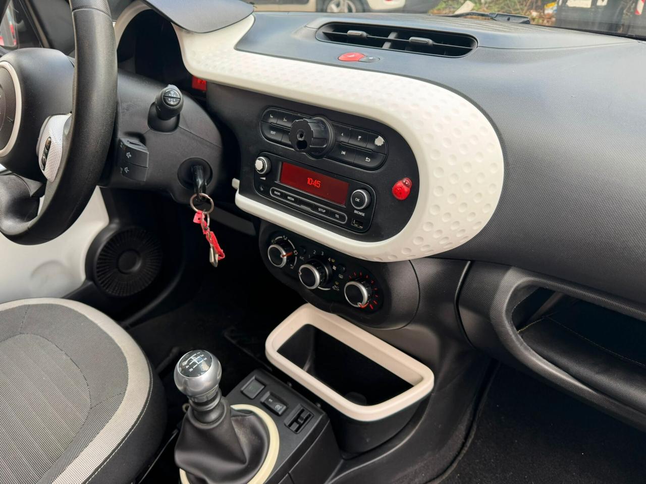 Renault Twingo TCe 90 CV GPL La Parisienne