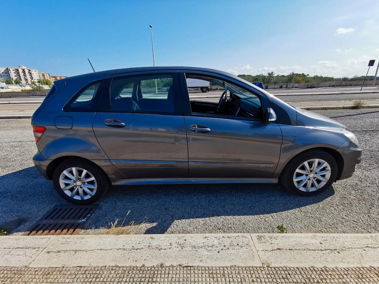 Mercedes-benz B 180 CDI Chrome solo km.94000