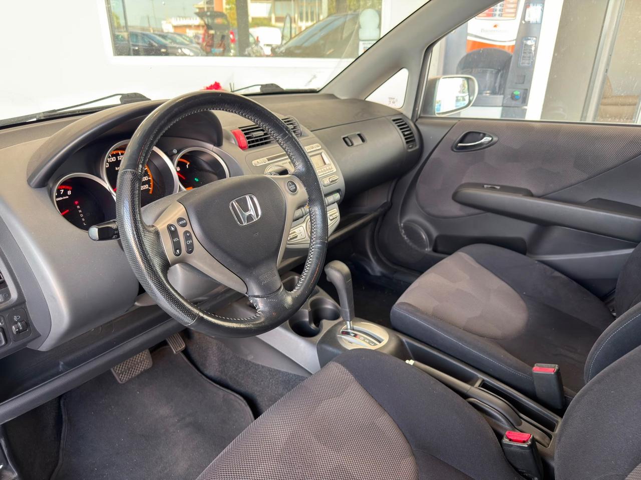 Honda Jazz 1.4 i-DSi 5p. CAMBIO AUTOMATICO* 68.000km*