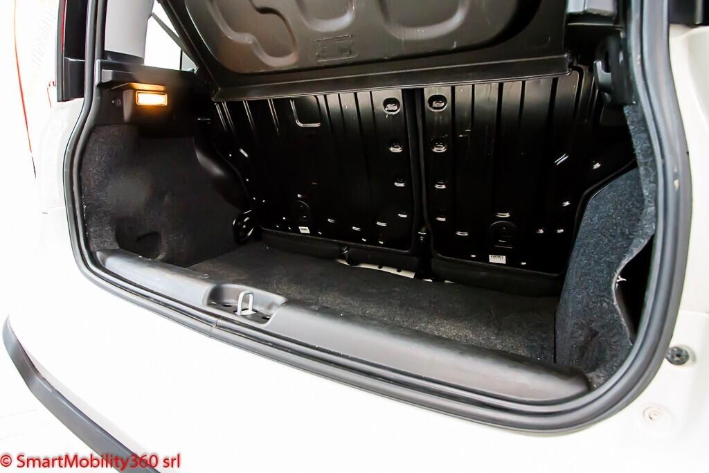 Fiat Panda 1.0 firefly hybrid Cross s&s 70cv