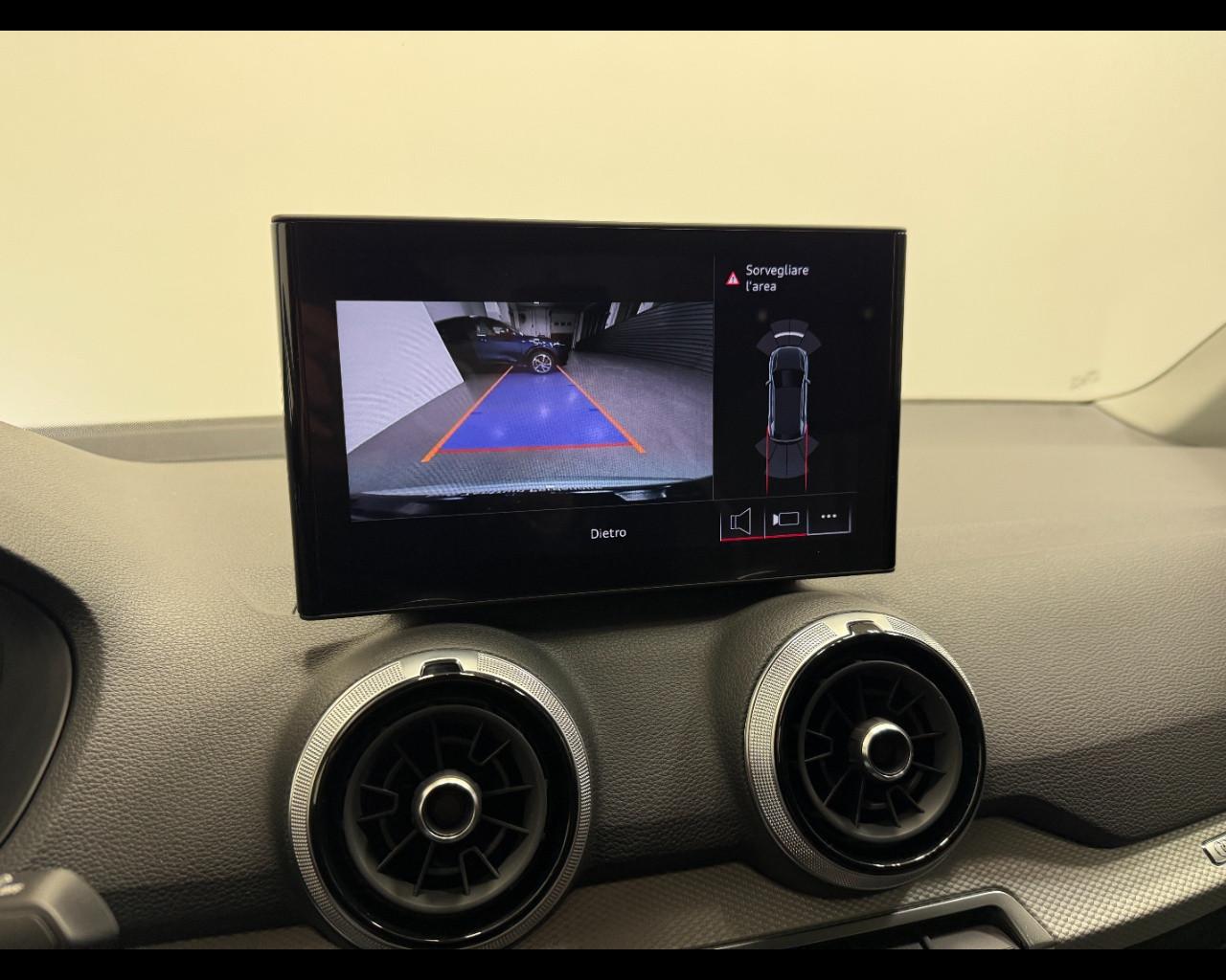 AUDI Q2 35 TFSI S-TRONIC S-LINE EDITION