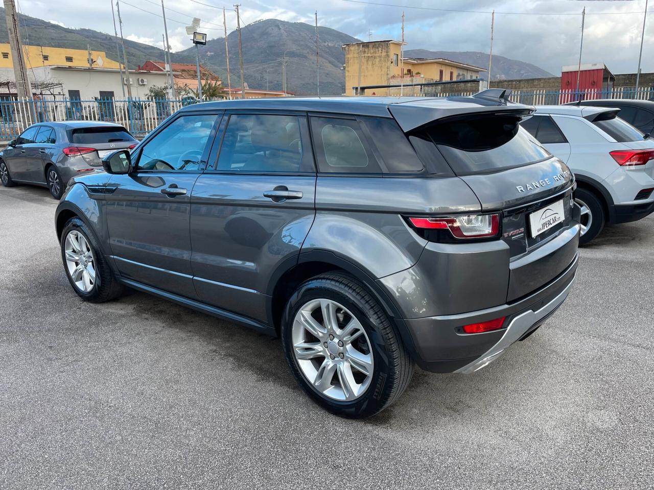 Land Rover Range Rover Evoque 2.0 TD4 180 CV 5p. Business Edition