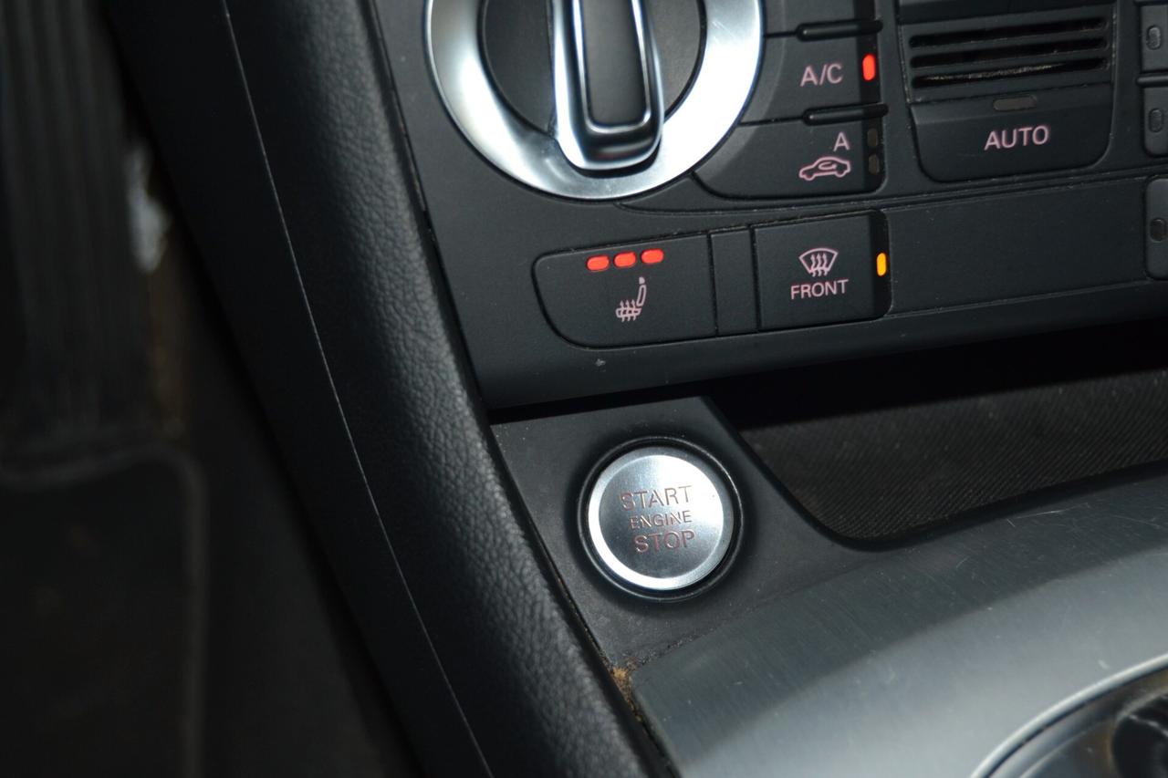 Audi Q3 2.0 TDI S-Line Quattro Tetto/Navi/Xenon