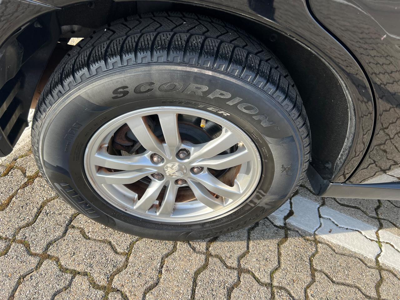 Mitsubishi Outlander 2.0 GPL 2WD Automatik*Start&Stop*Bizona