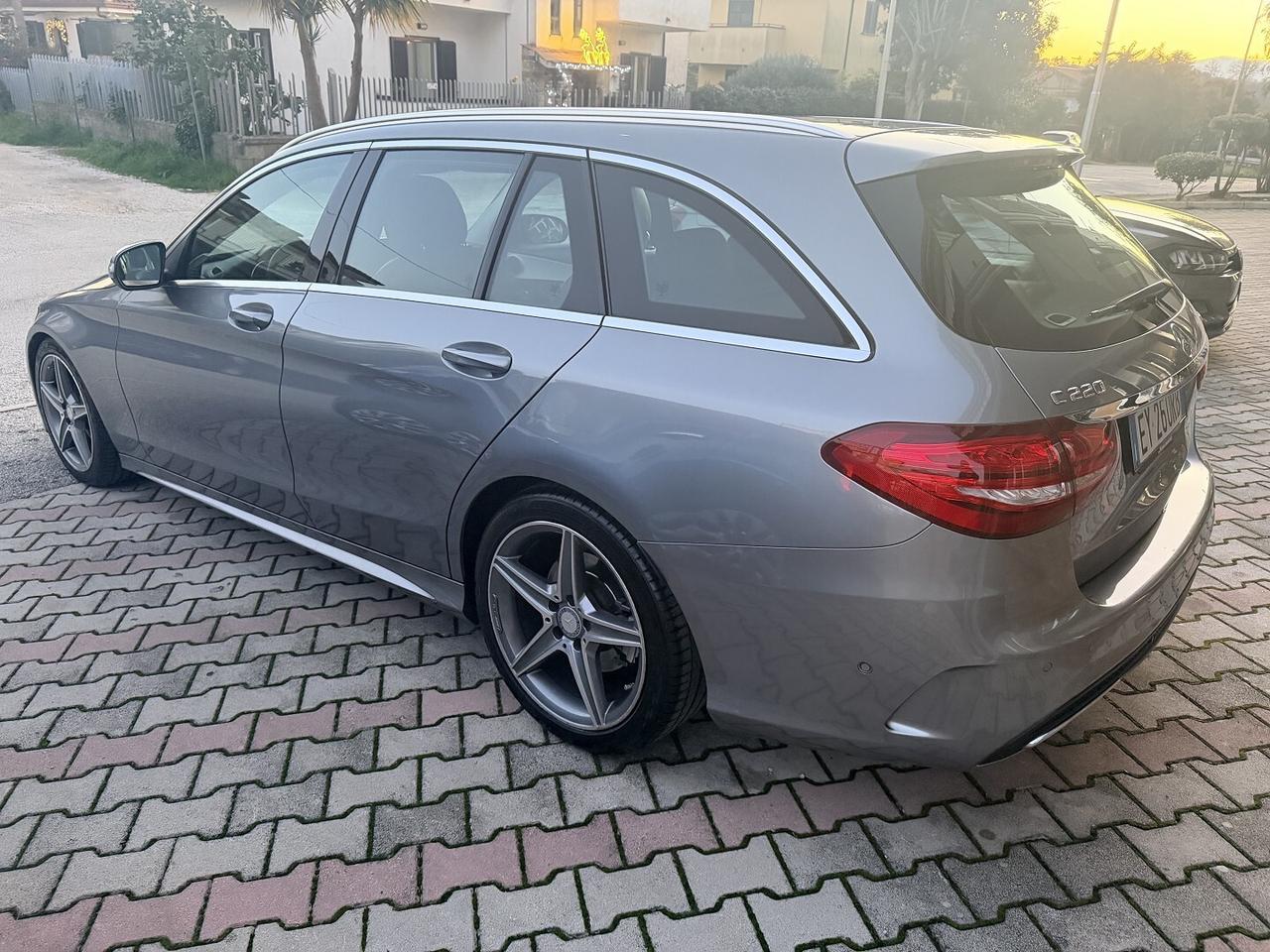 Mercedes C220 CDI Station Wagon Premium AMG
