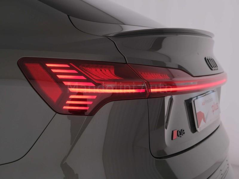 Audi Q8 e-tron sportback 50 business advanced quattro