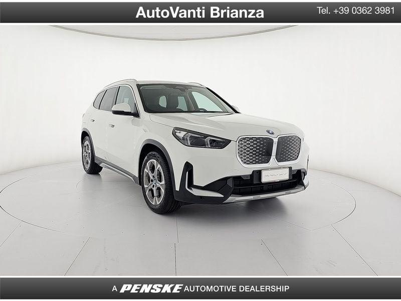 BMW iX1 iX1 eDrive 20 Special Edition
