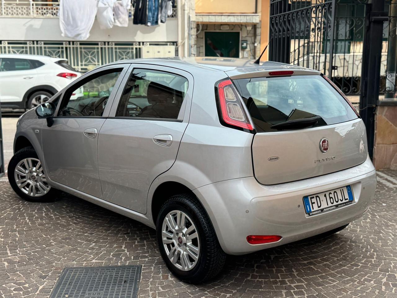 Fiat Punto 1.4 8V 5 porte Natural Power Lounge