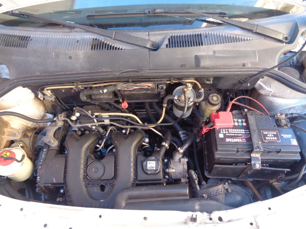 Fiat Doblo 1.9 diesel Cargo Combi 5 posti SX