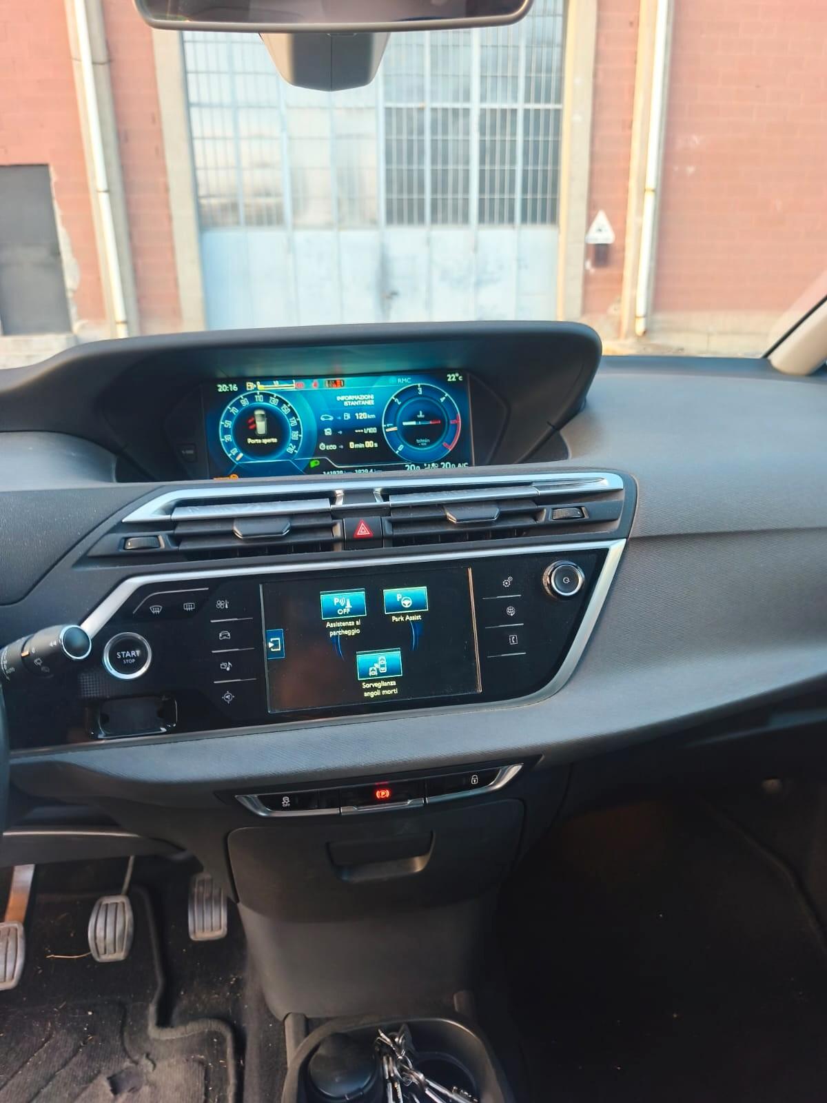 Citroen C4 Picasso 2014---1.6 Diesel