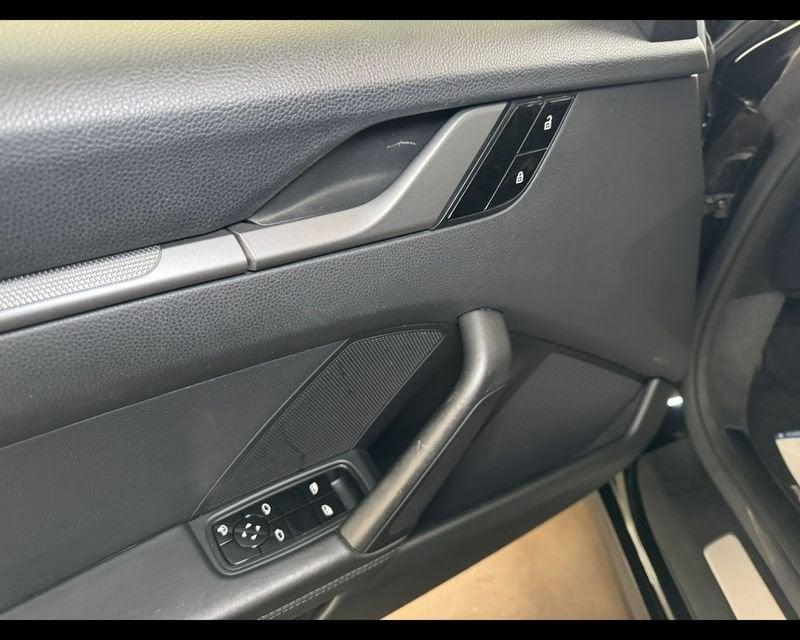 Porsche 911 (992) Carrera