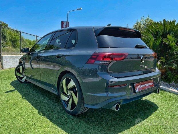 Volkswagen Golf GTI DSG
