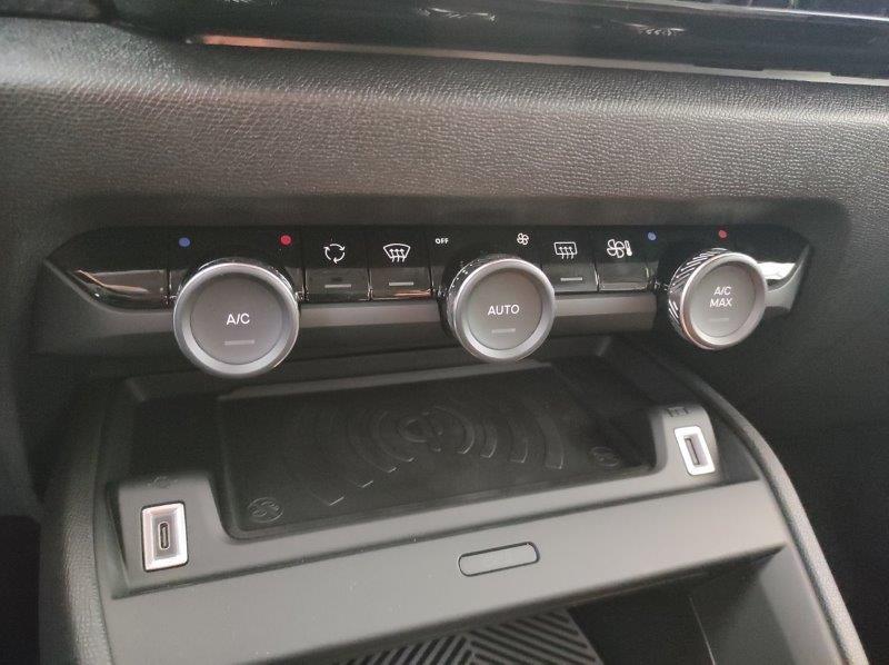 CITROEN C4 3ª serie - C4 Hybrid 136 e-DCS6 Max