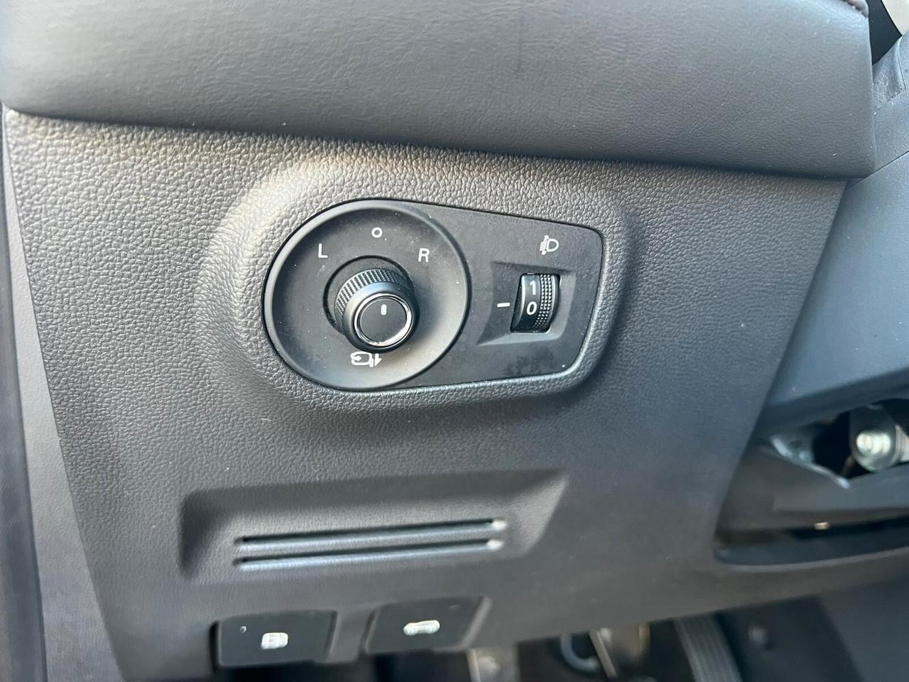 MG ZS 1.0 T-GDI 111CV 2023 LUXURY!!! TETTO APRIBILE!!!
