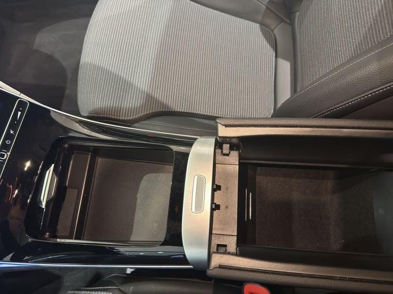 Mercedes-Benz Classe C C 220 d Mild hybrid 4Matic Sport Plus