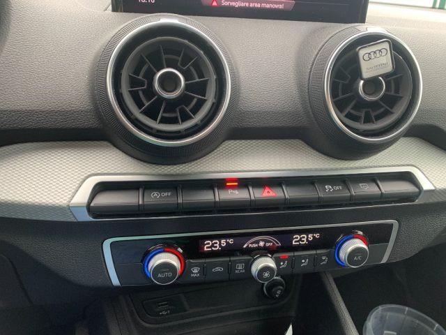 AUDI Q2 30 TDI S tronic Identity Black