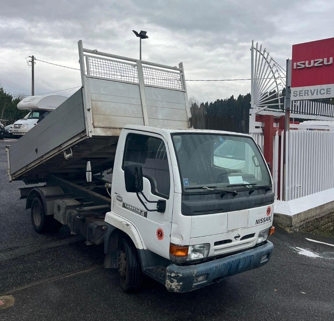 Nissan Cabstar E 110.35 3.0 Tdi con cassone ribaltabile trilaterale