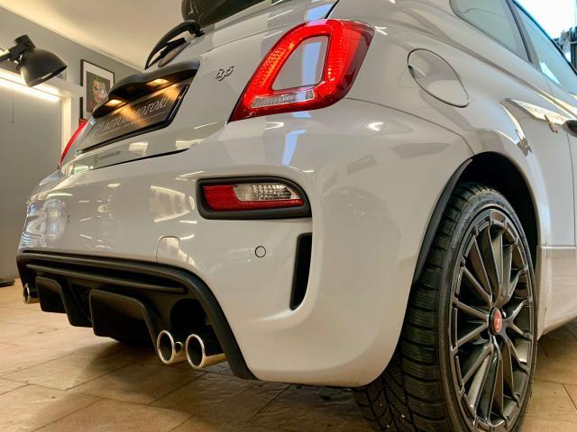 Abarth 695 695 1.4 t-jet Competizione 180cv MTA pari al nuovo