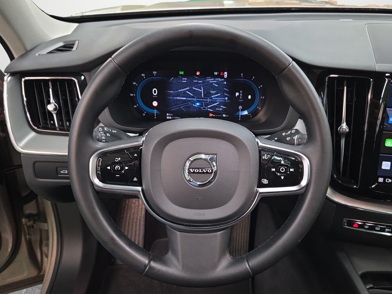 Volvo XC60 B4 (d) AWD automatico Plus Bright