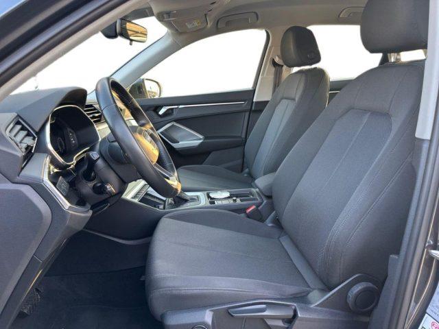 AUDI Q3 35 TFSI S tronic S-line edition