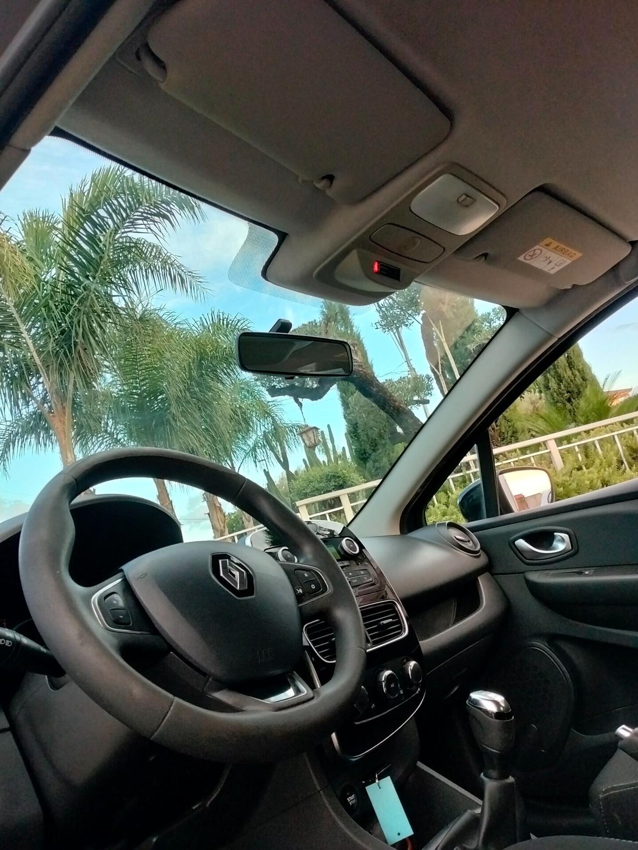 Renault Clio 1.2 75CV 5 porte Life