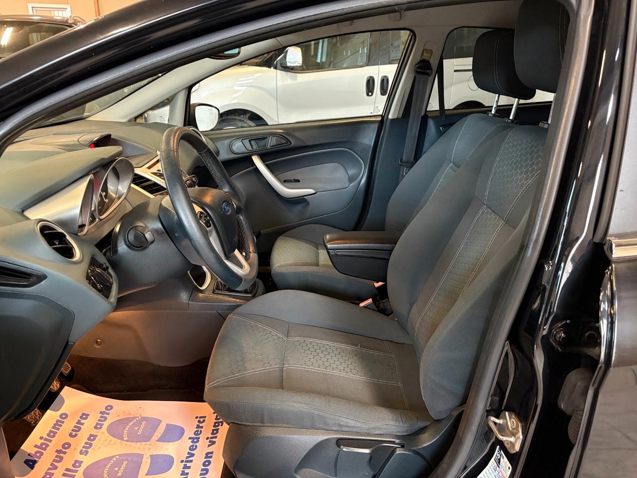 Ford Fiesta 1.4 5 porte GPL Titanium UNICO PROPRIETARIO