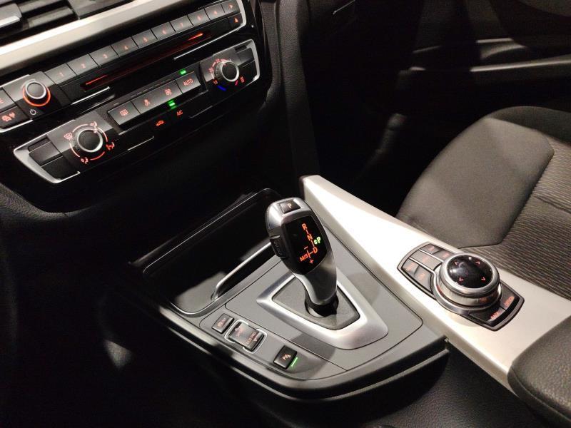 BMW Serie 3 Touring 318 d Business Advantage Steptronic