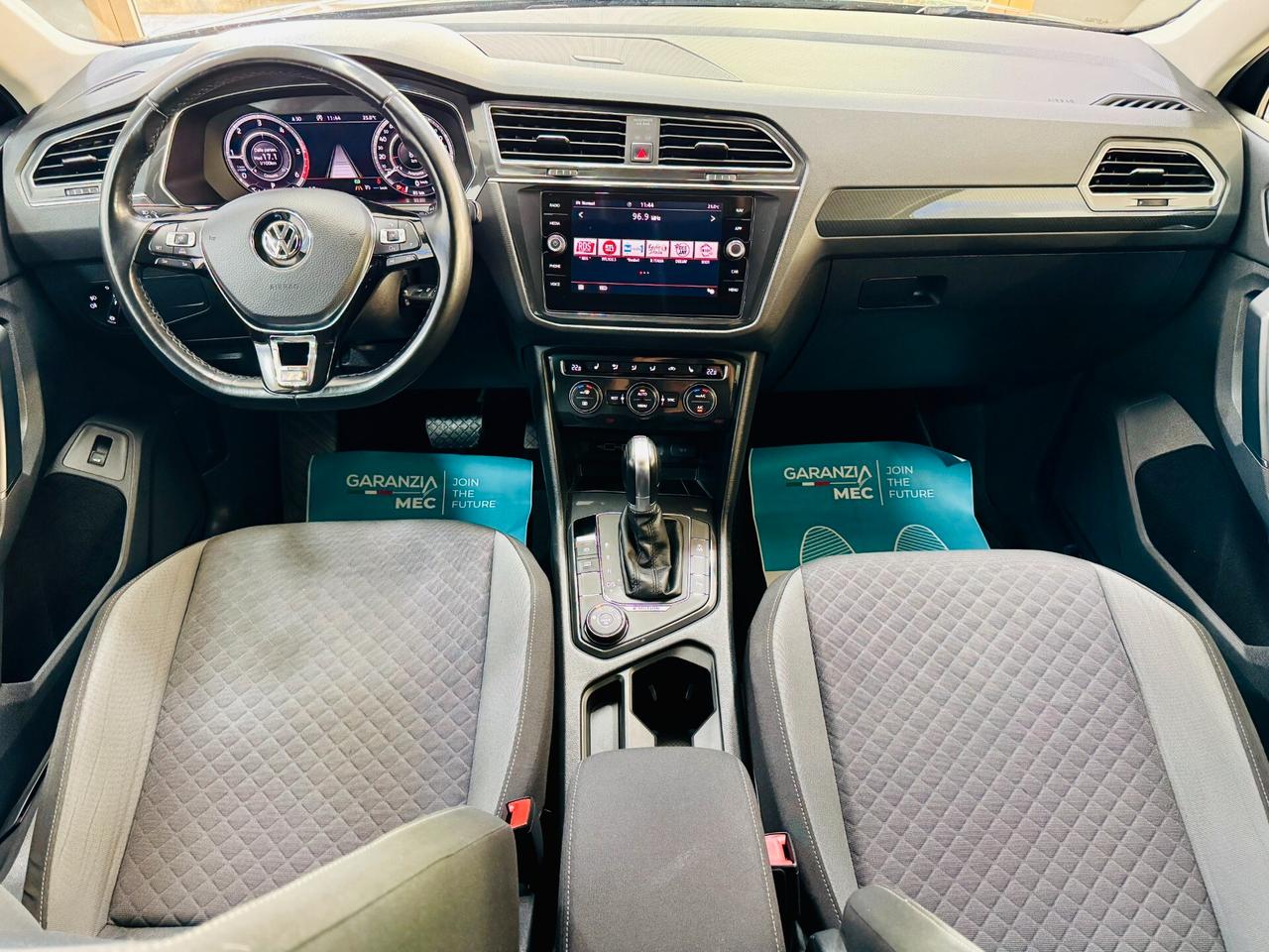 VW Tiguan 2.0 TDI DSG 4MOTION R-Line Tetto / LED / R.Cam