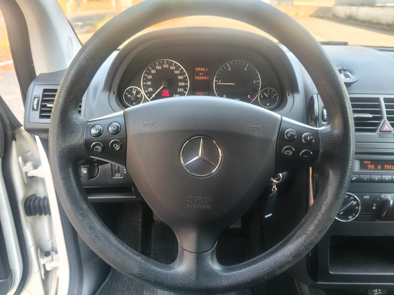 Mercedes-benz A 160 CDI 2011 NEOPATENTATI