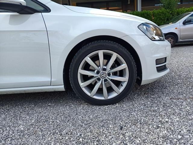 VOLKSWAGEN Golf Business 2.0 TDI 5p. 4MOTION Highline BlueMotion T