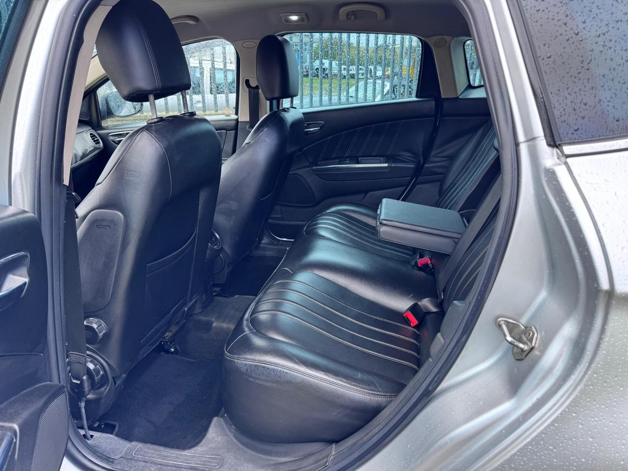 Lancia Delta 1.6 MJT 120 CV DPF Selectronic Platinum