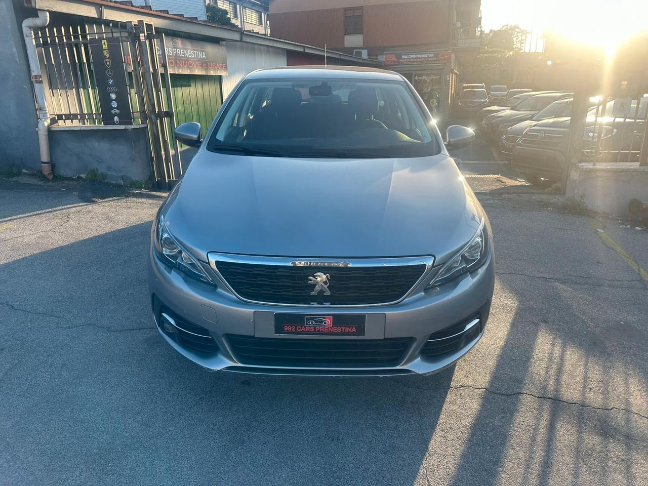 Peugeot 308 BlueHDi 120 S&S EAT6 SW Allure