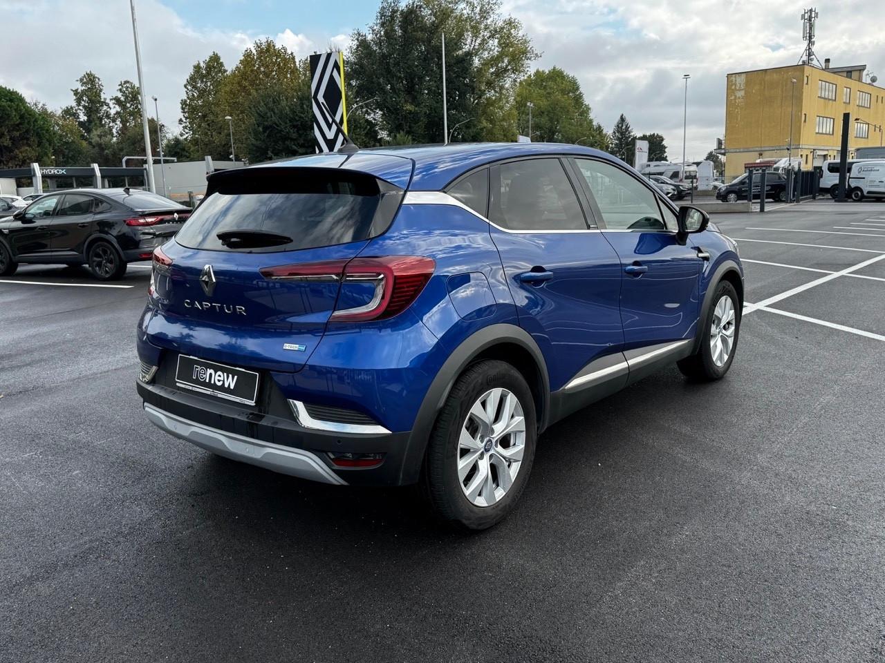 Renault Captur Hybrid E-Tech 145 CV Intens