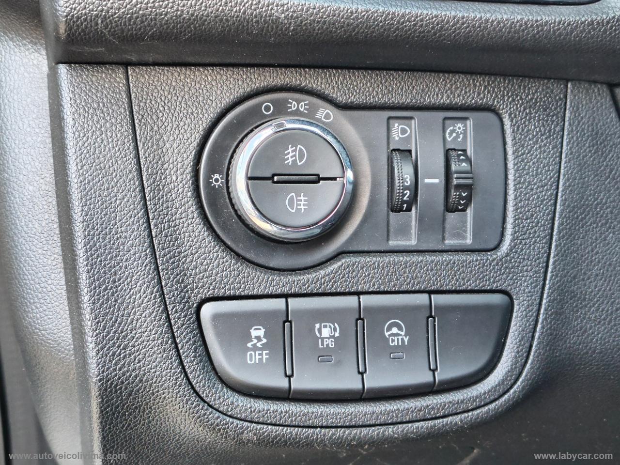 OPEL Karl Rocks 1.0 73 CV GPL