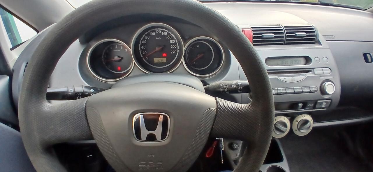 Honda Jazz 1.2 benzina neopatentati