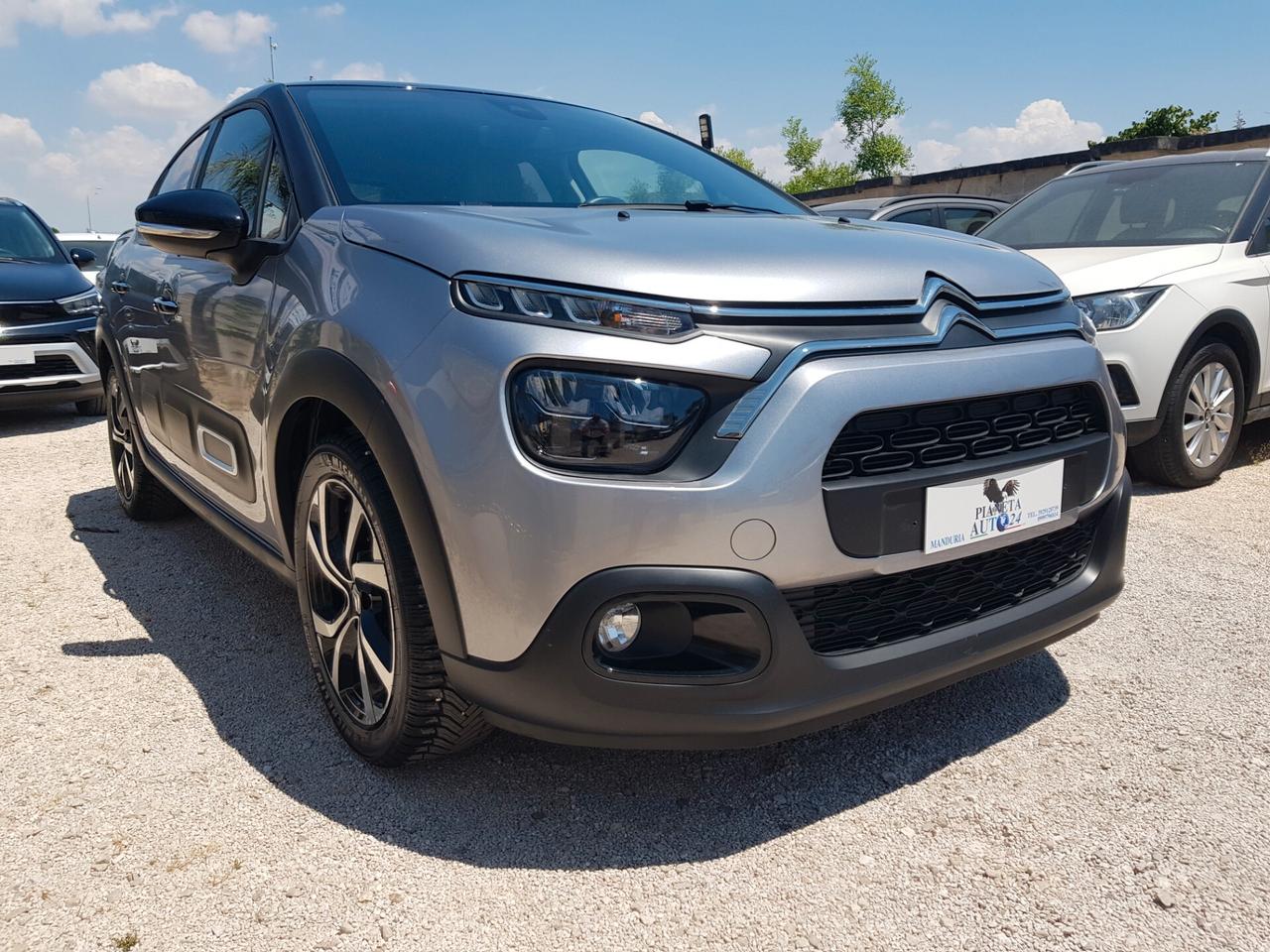 Citroen C3 Shine 1.2b 82cv Navy Led Rcam Cer.17'