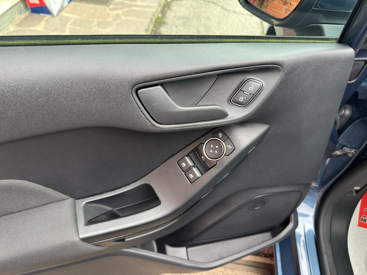 Ford Fiesta 1.0 Ecoboost Hybrid 125 CV 5 porte Connect