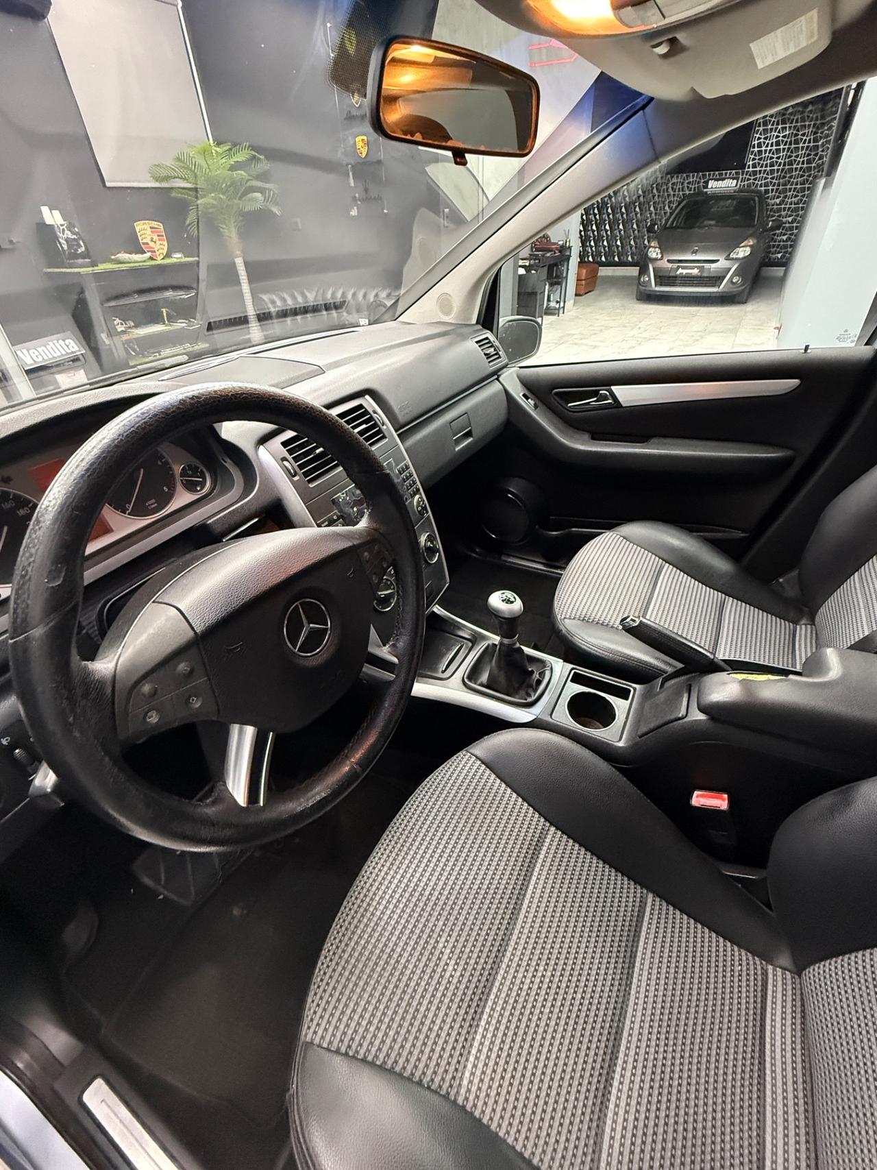 Mercedes-benz B 200 CDI Chrome