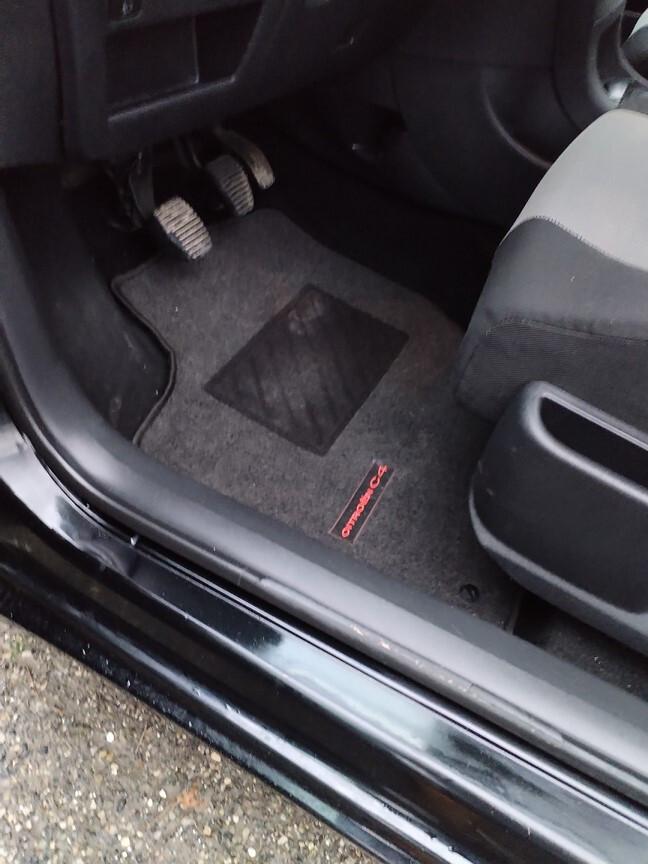 Citroen C4 1.4 benzina 2009 km 155000 CONSEGNA CON TAGLIANDO E DISTRIBUZIONE