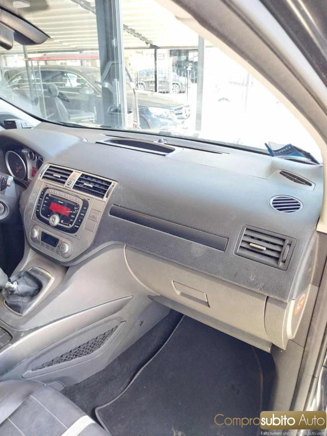 FORD Kuga 2.0 TDCi 136 CV 4WD Titanium (Garanzia 12 Mesi)