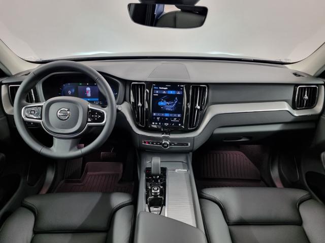VOLVO XC60 T6 Recharge Plug-in Hybrid AWD automatico Plus Dar