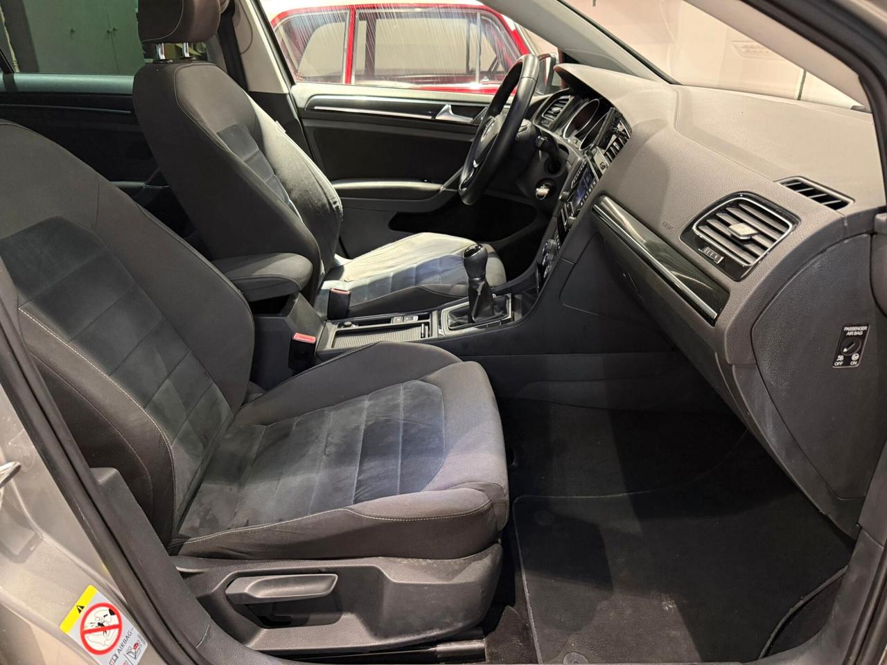 Volkswagen Golf 2.0 TDI 5p. Highline BlueMotion Technology