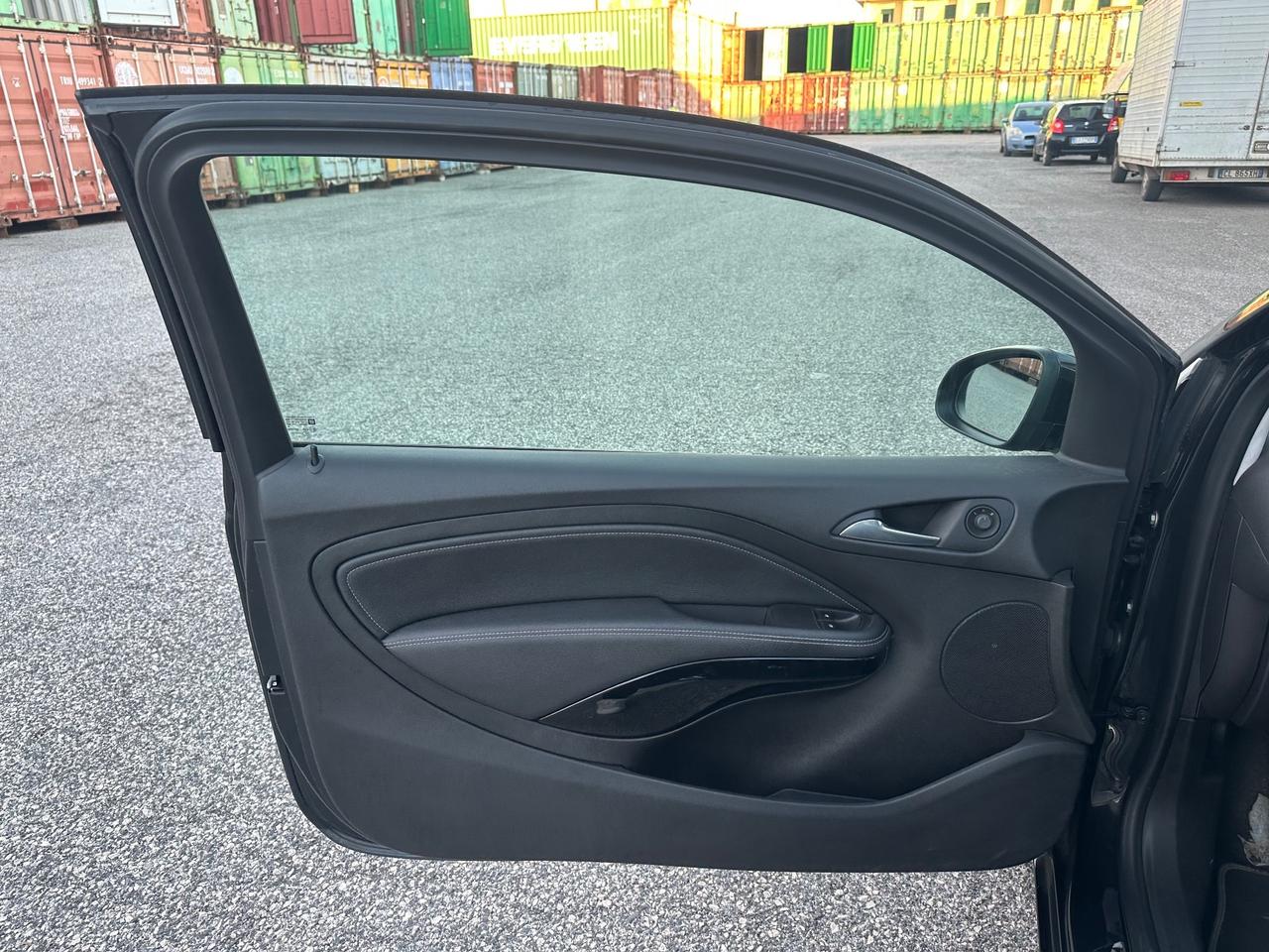 Opel Adam 1.4 87 CV GPL Tech Slam